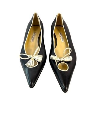 Black Leather Pointed Toe Flats with Ivory Tassel Bow 7